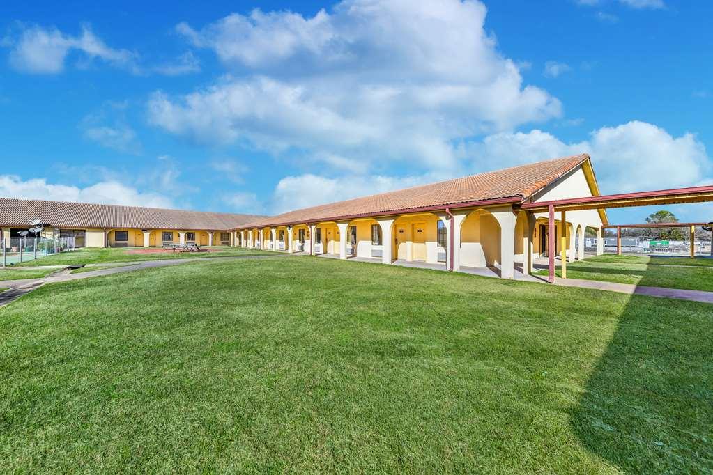 Americas Best Value Inn Bonham Eksteriør billede
