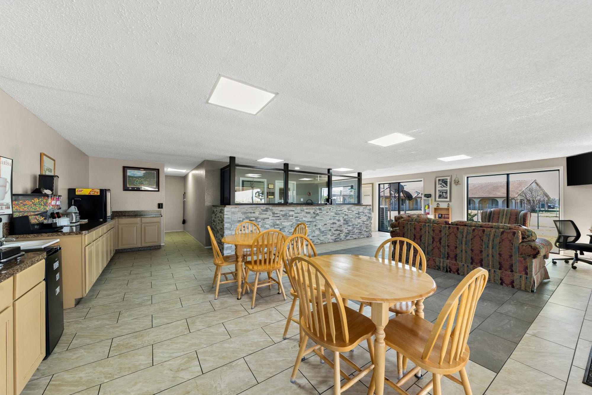 Americas Best Value Inn Bonham Eksteriør billede