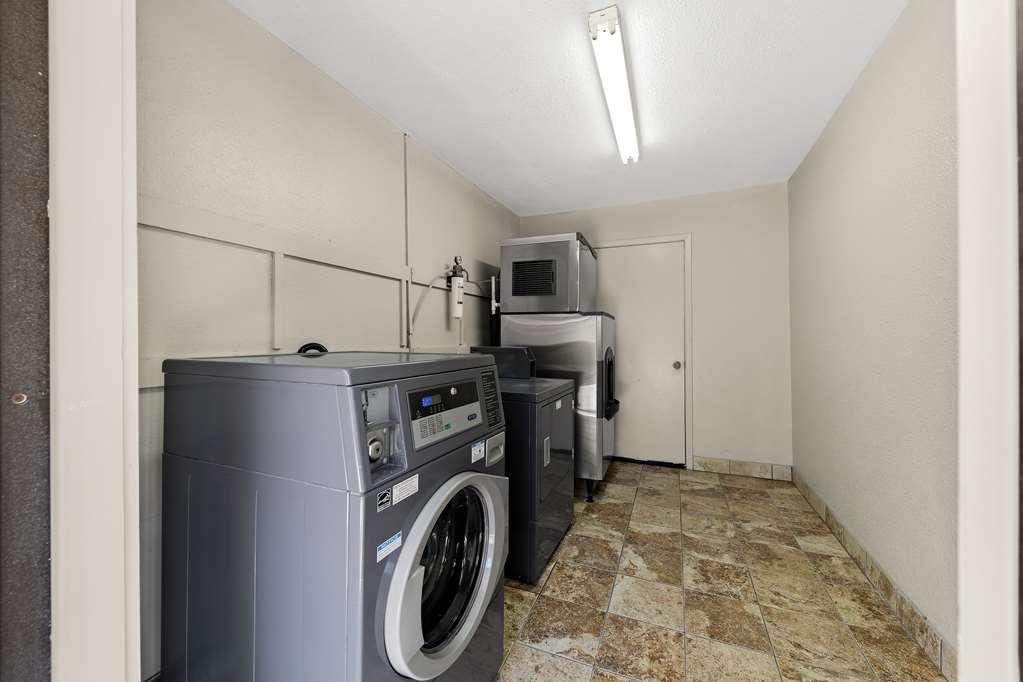 Americas Best Value Inn Bonham Faciliteter billede