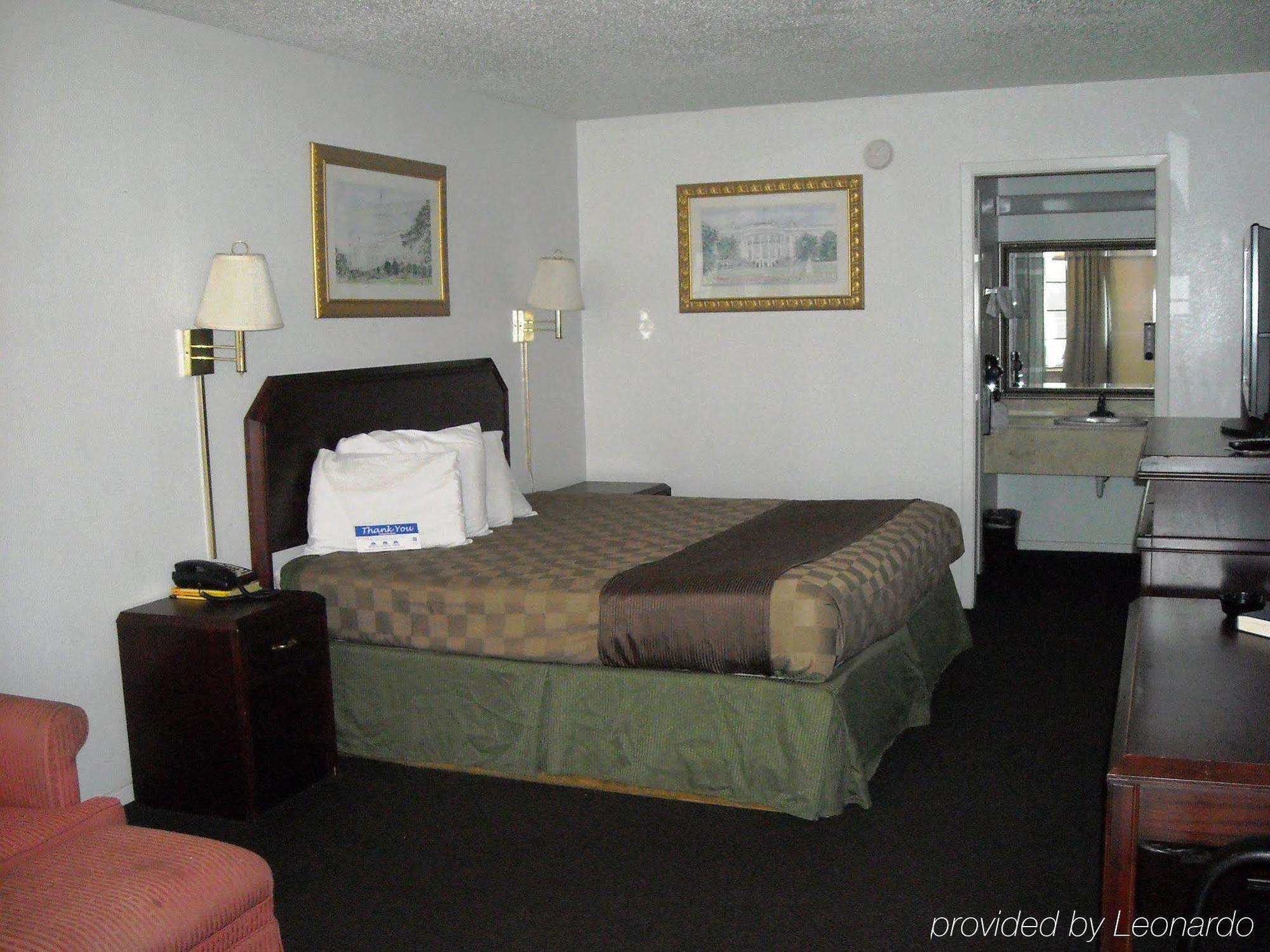Americas Best Value Inn Bonham Eksteriør billede
